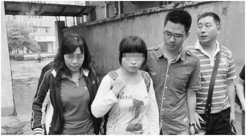 追星有风险:高中学妹为追Dopa险被骗